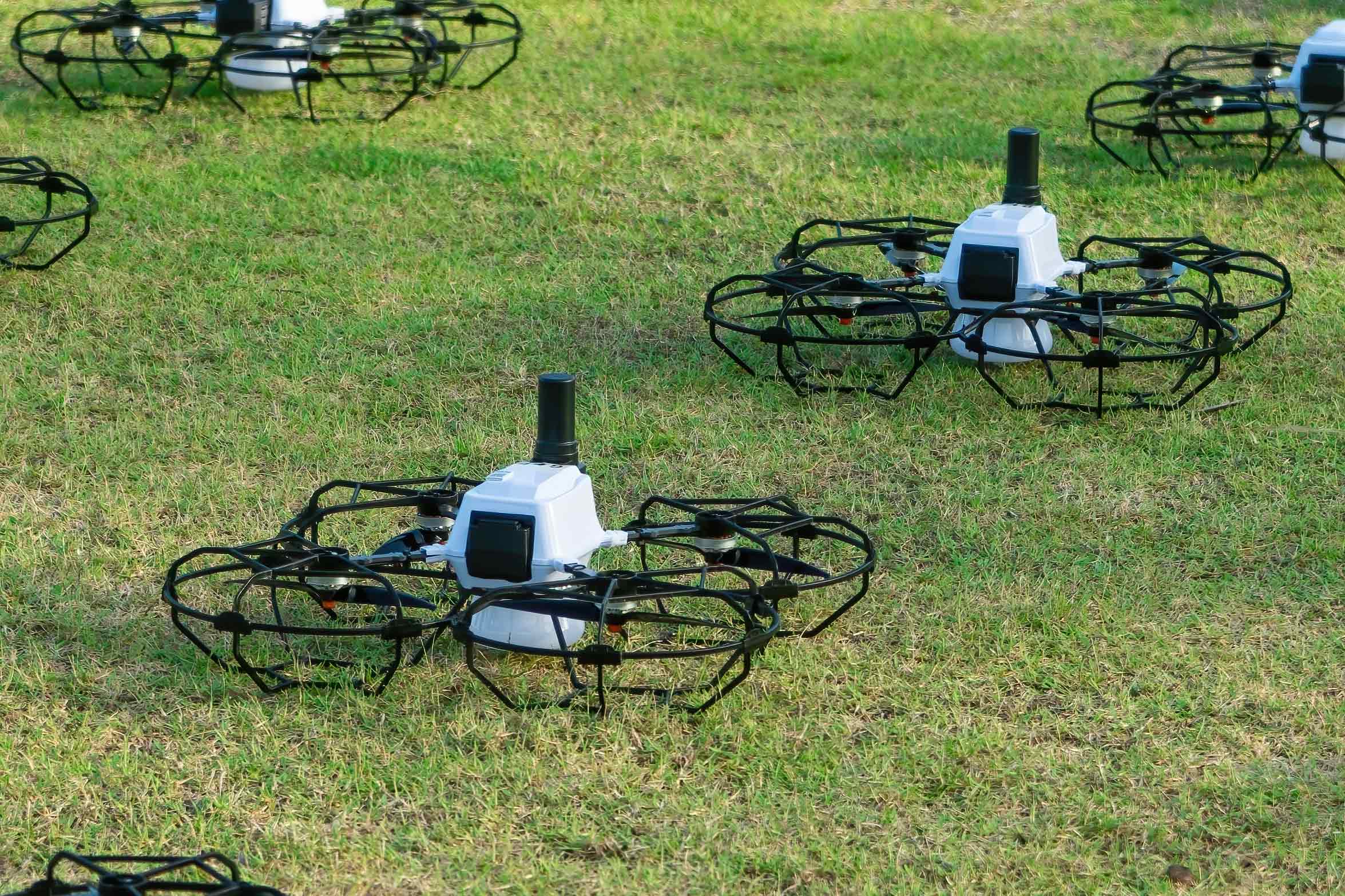 drone course singapore allows students to master the flying skills of the drone and familiar with relevant laws and regulations